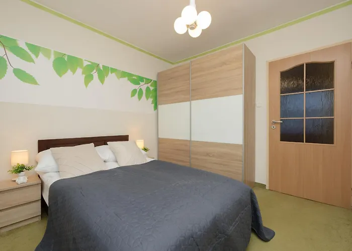 Apartment With Balcony For 2 People In Warsaw By Noclegi Renters
