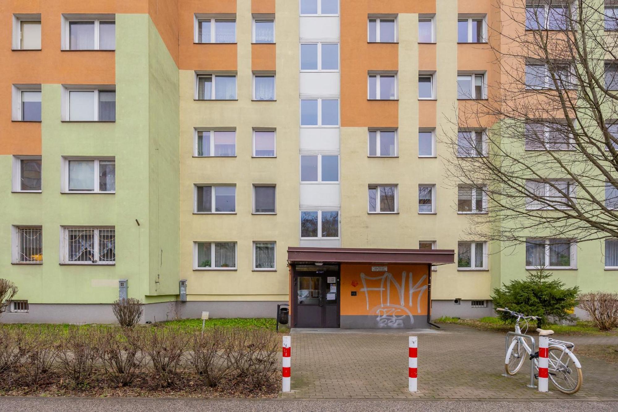 Apartament With Balcony For 2 People In By Renters